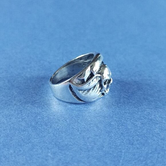 💀 Gothic Winged Gothic Skull Heavy Metal Ring (Size 10) - Picture 3 of 4